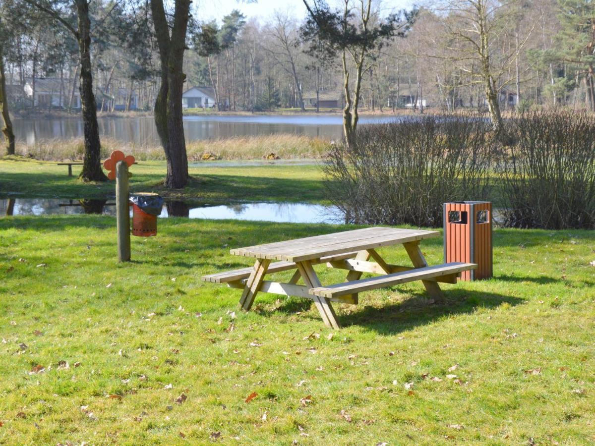 Lovely Holiday Home In Limburg Amid Lush Forest Stramproy Dış mekan fotoğraf
